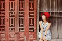 Nữ MC VTV xinh đẹp gây sốc khi tiết lộ có thể bị mù