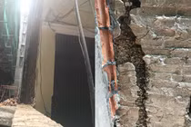 Dự án 17 Lý Nam Đế thi công làm nứt nhà dân: Tham mưu cho quận xử phạt