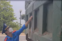 “Binh đoàn” xe tải ở Gia Lâm cơi nới thành thùng tinh vi thế nào?