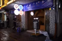 TP.HCM: Karaoke mở lại từ 17/11, gặp khó vì quy định đóng cửa lúc 21h