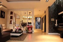 Sơn Tùng M-TP sống như thế nào trong căn hộ cao cấp riêng?