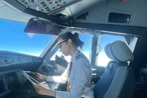 Nữ phi công và cơ duyên với buồng lái