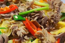 Vì sao không nên ăn lòng mề gà?