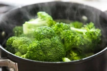 Sai lầm khi ăn súp lơ mất hết dinh dưỡng, rước thêm độc vào người