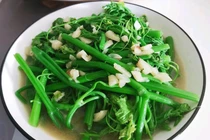 Ngọn su su xào tỏi bổ thận tráng dương và là vị thuốc quý