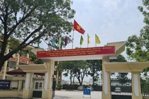 Đất ao thành nhà xưởng trái phép ở xã Bắc Hồng: Bao giờ vi phạm được xử lý? 