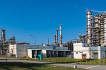 Thanh Hóa: Lý do nhà máy lọc dầu lớn nhất Việt Nam xin ngừng hoạt động?