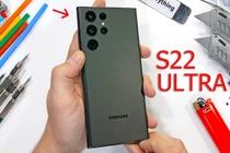 Galaxy S22 Ultra "sống sót" sau thử nghiệm bẻ cong