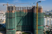 Kingsway Tower “đắp chiếu”- CĐT Siêu Thành “mất hút”: Khách đòi quyền lợi sao?