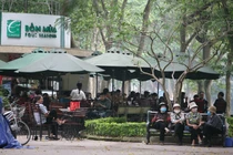 Quán xá Thủ đô thế nào trong ngày đầu nghỉ lễ? 