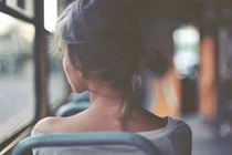 Đã ly hôn, bố chồng vẫn gửi tiền cho, sự thật ngày gặp lại mới đau lòng