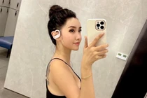 Nữ thần phòng gym Trung Quốc tập bền bỉ từ năm 18 tuổi