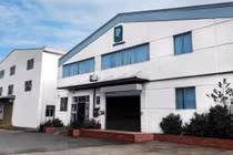 Đại gia đứng sau Dược liệu Trung ương 2 liên quan thu hồi công văn thuốc điều trị COVID-19