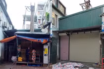 Công trình “nuốt” cột điện ở Dịch Vọng Hậu: Quận Cầu Giấy chỉ đạo xử lý