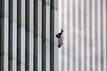 Những bức hình ám ảnh chứa bí mật khủng khiếp nhất lịch sử 