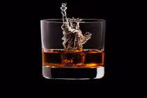 Kinh ngạc xem đá cục được điêu khắc tuyệt đẹp 