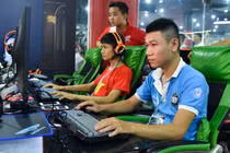 Hưng Nhổn Gunny - đối thủ ngang tài với Chim sẻ đi nắng