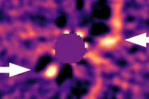 Tìm thấy hai phôi hành tinh quanh sao lạ