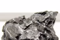 Ấn tượng với những sáng tạo độc lạ từ thiên thạch