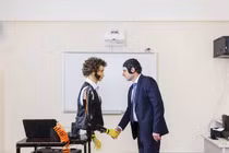 Những bức ảnh mô tả con người khi tiến hoá tới chủ nghĩa “bất tử”