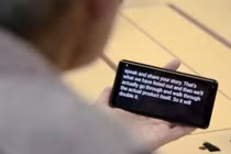 Ứng dụng "xả" băng ghi âm của Google: Cứu cánh cho nhà báo