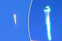 Tranh cãi hình ảnh như người ngoài hành tinh “cháy” trên trời