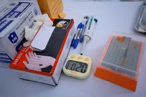 Cận cảnh quy trình test nhanh Covid-19 lấy kết quả trong 10 phút