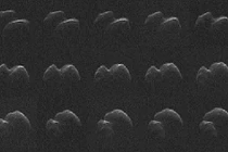 Phát hiện tiểu hành tinh hình dạng bất thường bay qua Trái đất