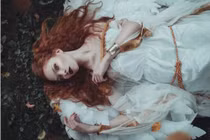 Bộ ảnh thiếu nữ cổ tích Ukraine mê hoặc lòng người