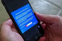 MobiFone tê liệt chiều tối 29/9: Nguy cơ khách hàng “domino” chuyển sang Viettel, Vinaphone