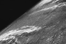 Ảnh độc về Trái Đất chụp từ không gian bằng tên lửa Đức quốc xã