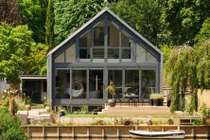 Điểm nhà chống lũ “nhập khẩu” vừa đẹp vừa hợp Việt Nam