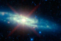 Nhiều khoảnh khắc khoe dáng hồng ngoại của Thiên hà Ngọc Phu