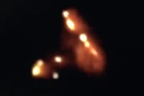 Vật thể lạ như pháo sáng xuất hiện gần Trạm ISS