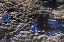 Nghi vấn sự sống trên sao Diêm Vương: Núi lửa băng vẫn phun trào? 