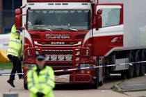 Vụ 39 thi thể người Việt trong xe tải: 2 người Bắc Ireland bị dẫn độ về Anh