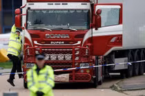 Vụ 39 thi thể người Việt trong xe tải: 2 người Bắc Ireland bị dẫn độ về Anh