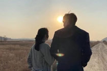 Khoe bức ảnh lạ trên Instagram, Lee Min Ho đã gây sốt MXH