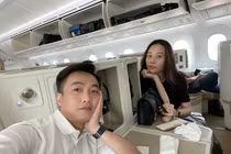 Sở hữu tài sản kếch xù, vợ chồng Cường Đô La là tín đồ của Apple