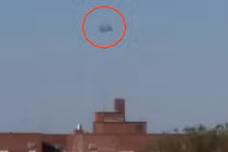 Xôn xao vật thể lạ giống thảm bay xuất hiện ở New York