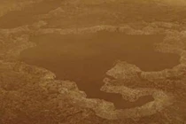 Lý giải cách bong bóng phun trào trong hồ trên Titan sao Thổ