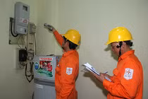 Hướng dẫn kiểm tra công tơ điện để tránh... mất tiền oan