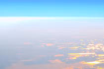 Bất ngờ với hình ảnh mây dạ quang khoe sắc 