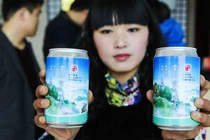 Mức độ ô nhiễm tăng cao, Trung Quốc sản xuất không khí... đóng lon