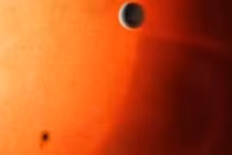 Bí ẩn vũ trụ: Hành tinh mười tám giờ bên bờ hủy diệt