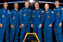 Ảnh quý báu trong chuyến thám hiểm không gian 54 tại ISS