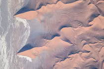 Ngoạn mục cảnh không gian nhìn từ Trạm Vũ trụ Quốc tế