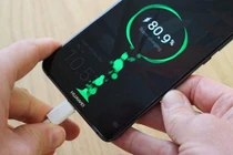 Những lầm tưởng về cách sạc pin smartphone