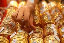 Giá vàng hôm nay: Vàng hồi phục, kết thúc tuần giao dịch trầm lắng