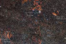 Bất ngờ với khu vực RCW 106 rực sáng trong không gian